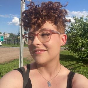 Meet your Posher, Grace